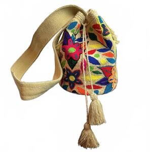 Large Bold Handmade Columbian Punch-needle Wayuu Mochila Ethical Vegan Bag